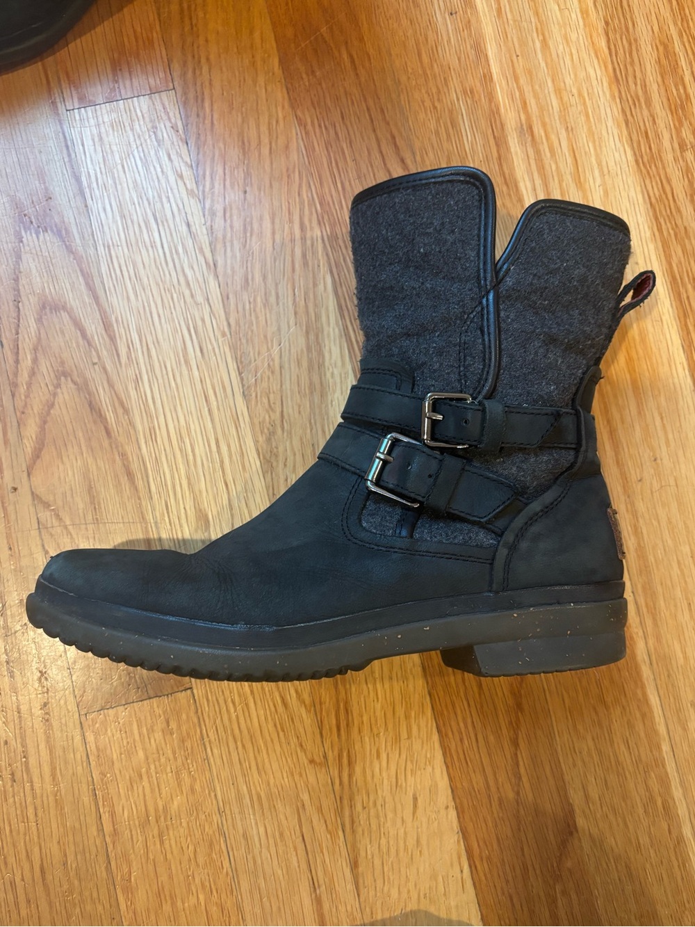 UGG Simmens Boot